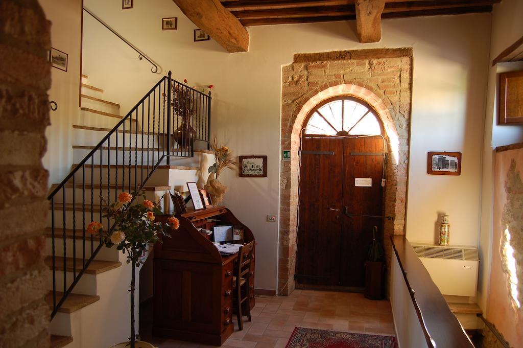 Agriturismo Casale Dei Frontini San Terenziano Exterior foto