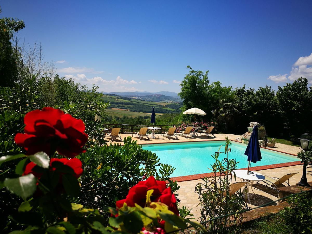 Agriturismo Casale Dei Frontini San Terenziano Exterior foto